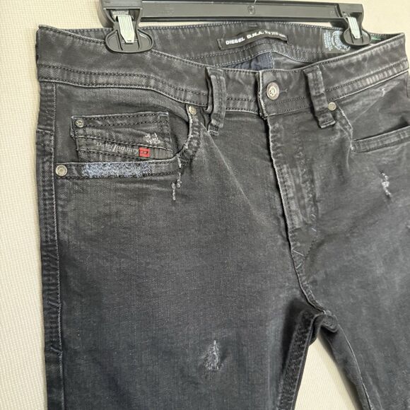 Diesel DNA Thavar Jeans 32x32 Smaller Fit Black Mens Slim Skinny Distress Italy - Picture 5 of 12